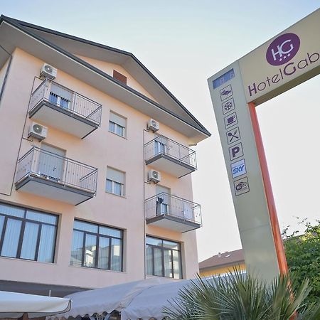 Hotel Gabry Cervia Buitenkant foto